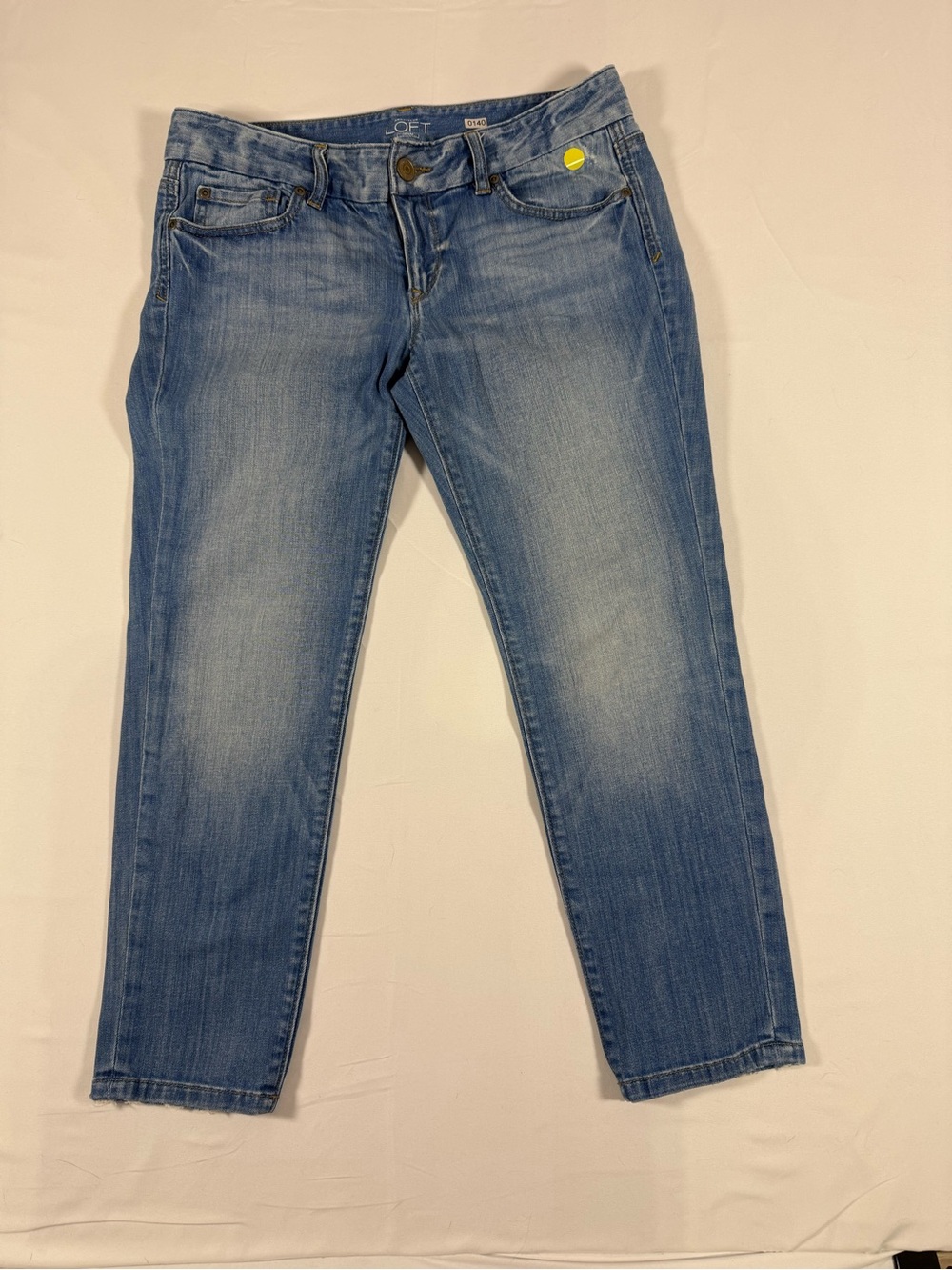 LOFT Women's Capri Light Wash Blue Jeans